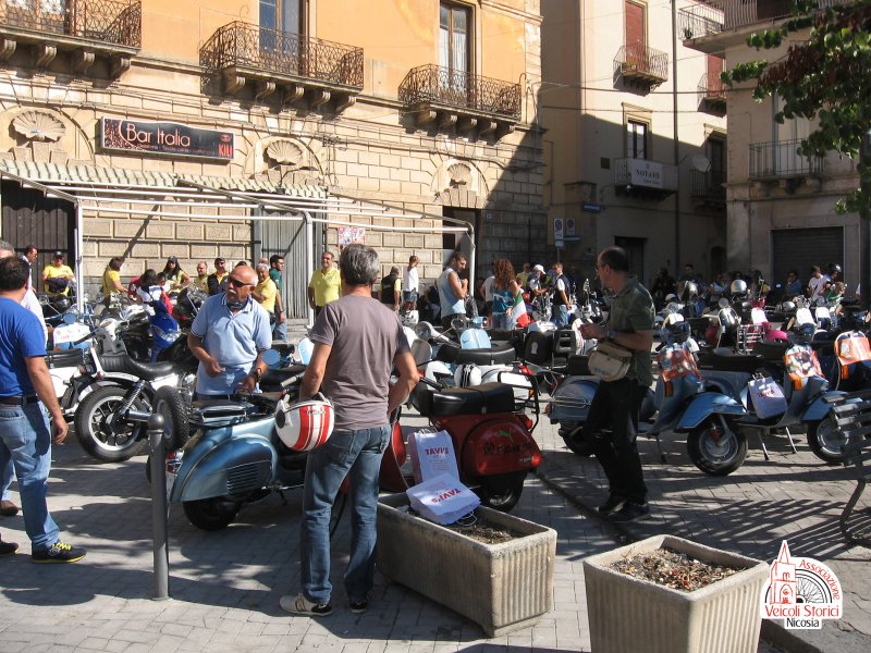 VESPA DAY